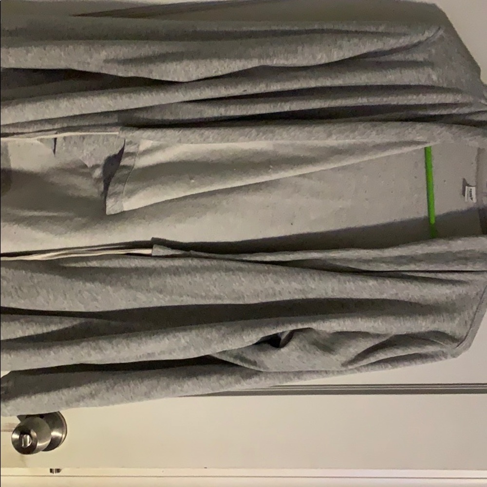 Active sweater